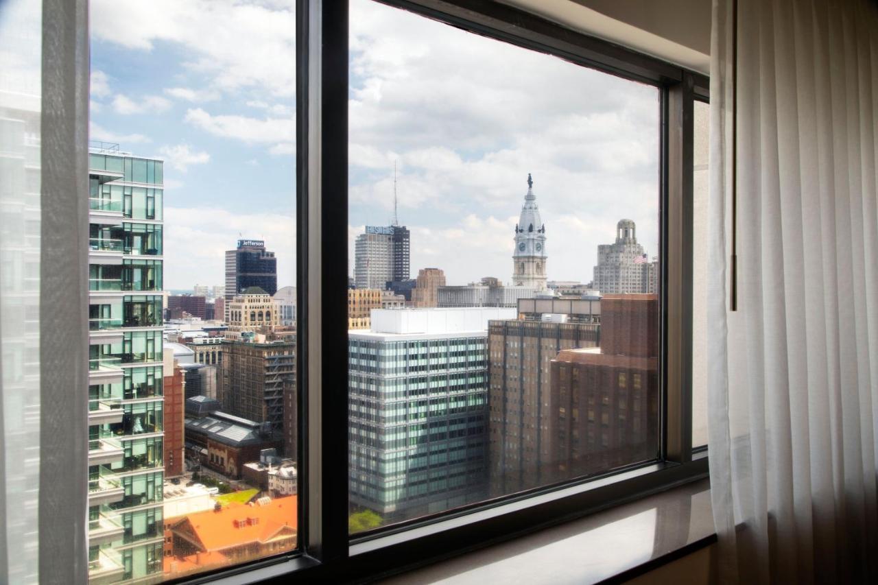 Hotel Sheraton Philadelphia Downtown Exterior foto